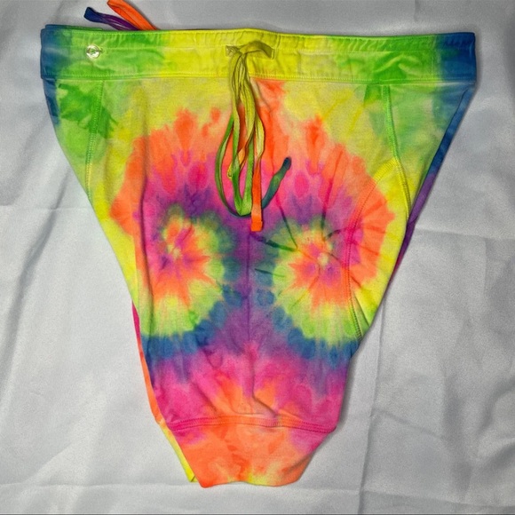 SOLD - Picture 4 of 8